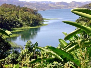 lac Arenal rive 1